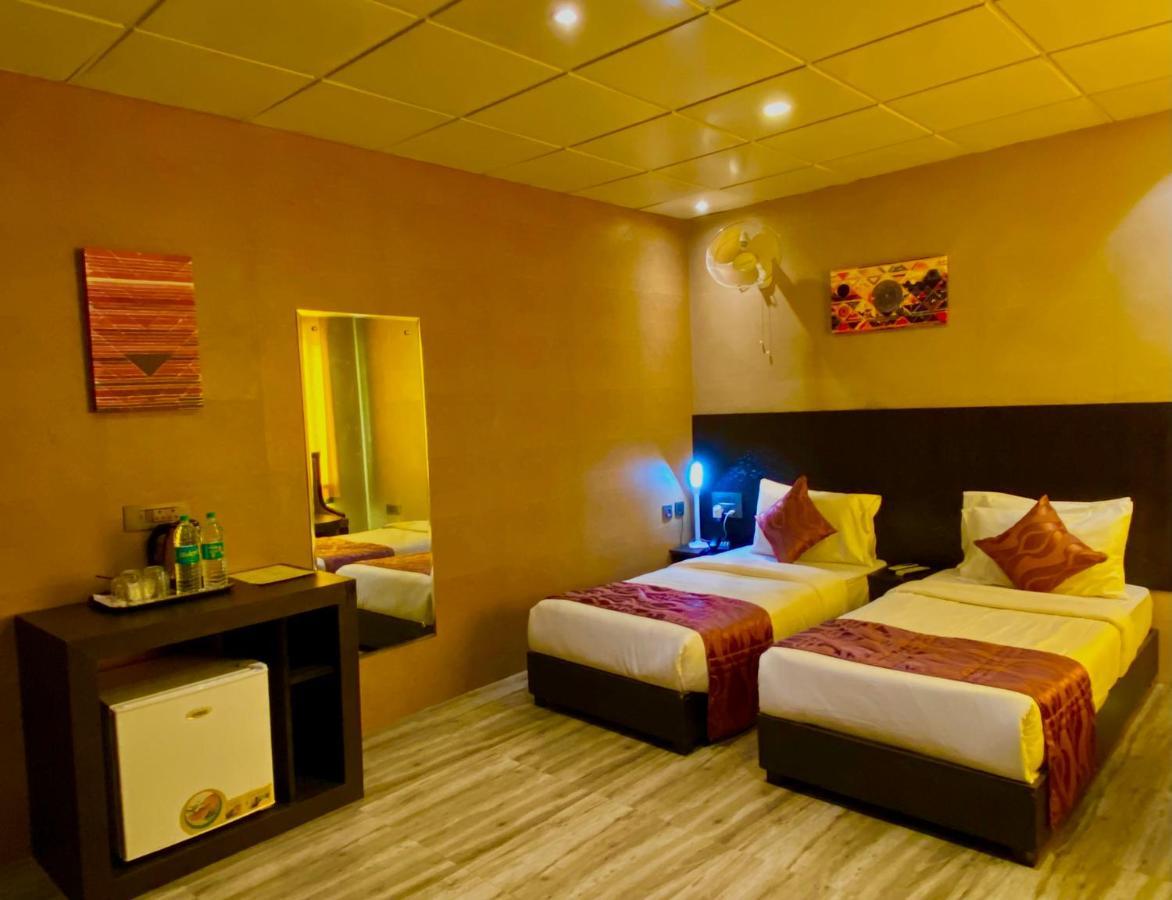 Ace Prime Hotel Greater Noida Esterno foto