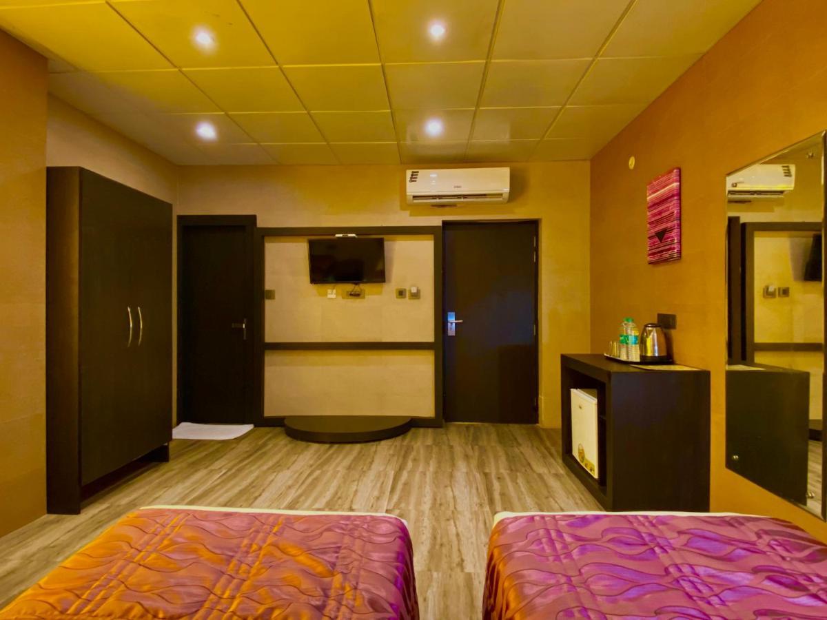 Ace Prime Hotel Greater Noida Esterno foto