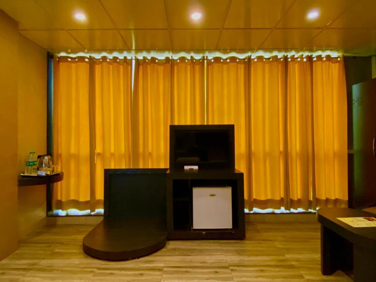 Ace Prime Hotel Greater Noida Esterno foto