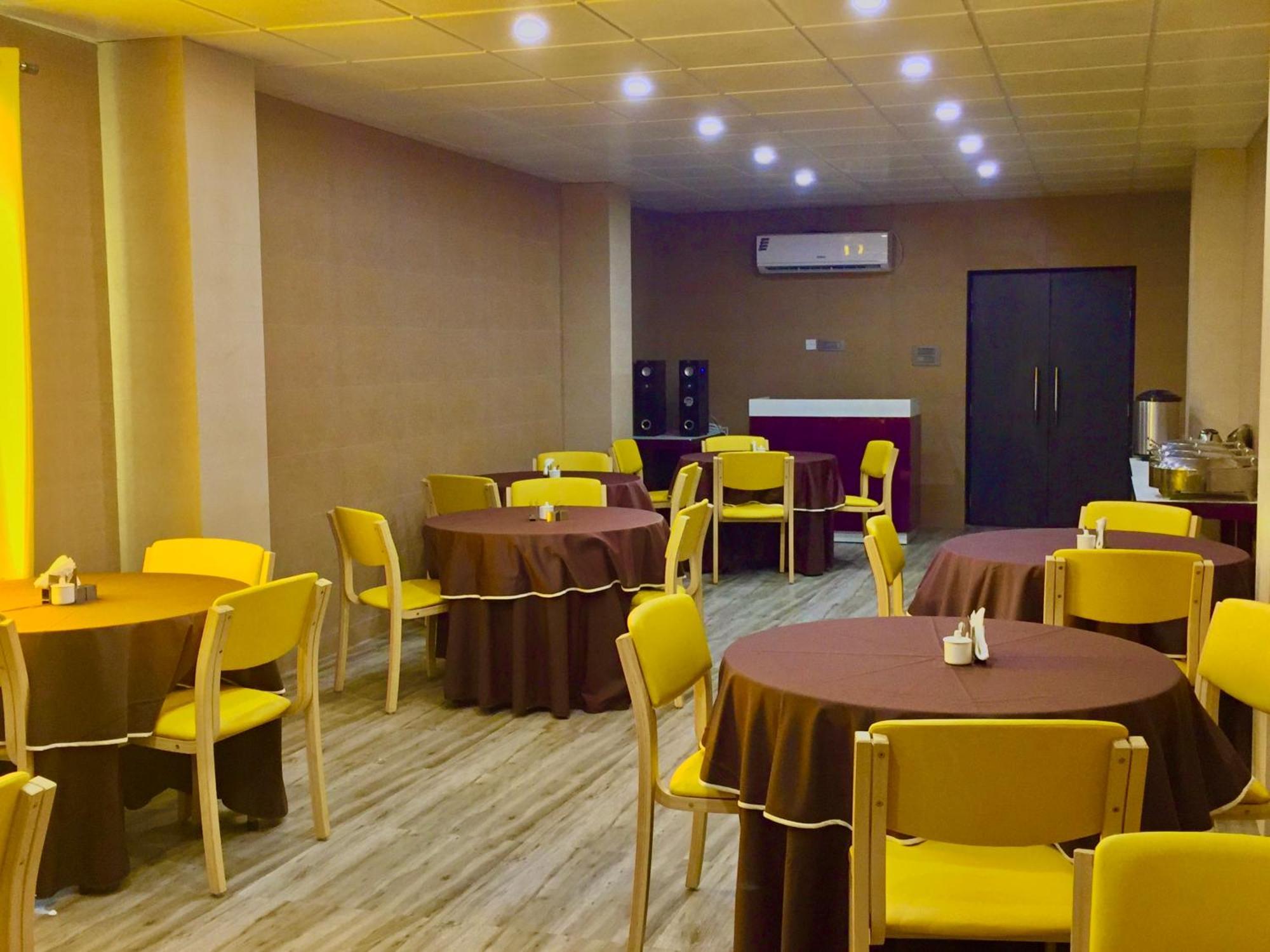 Ace Prime Hotel Greater Noida Esterno foto