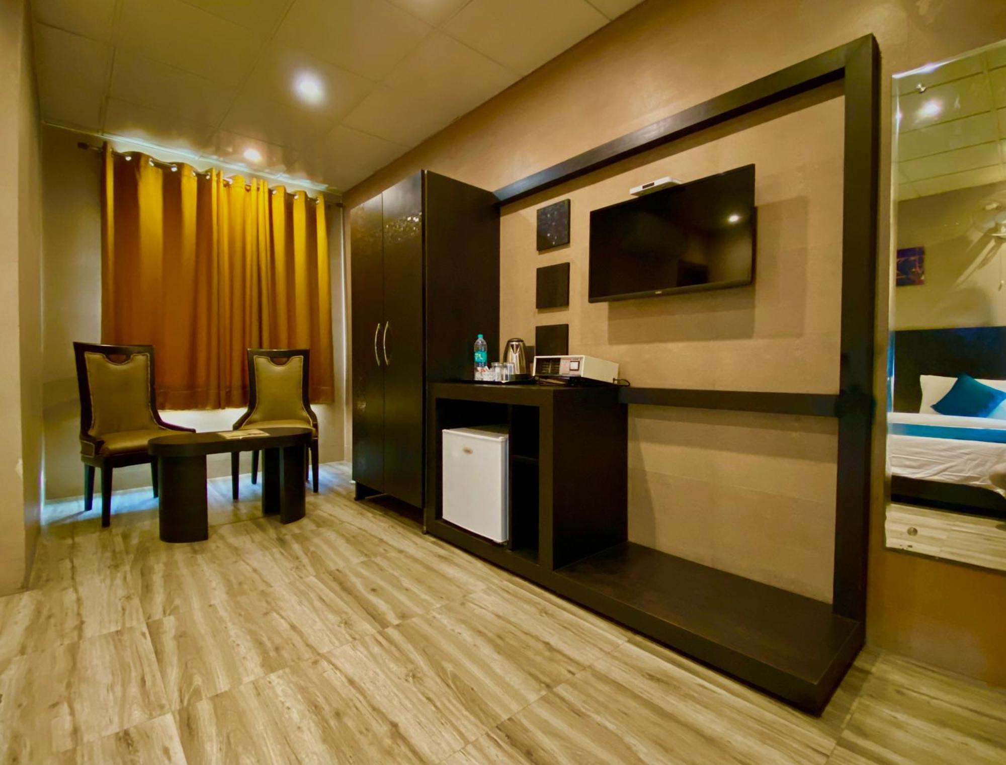 Ace Prime Hotel Greater Noida Esterno foto