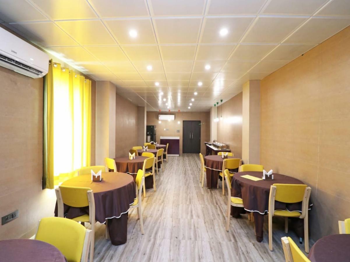 Ace Prime Hotel Greater Noida Esterno foto