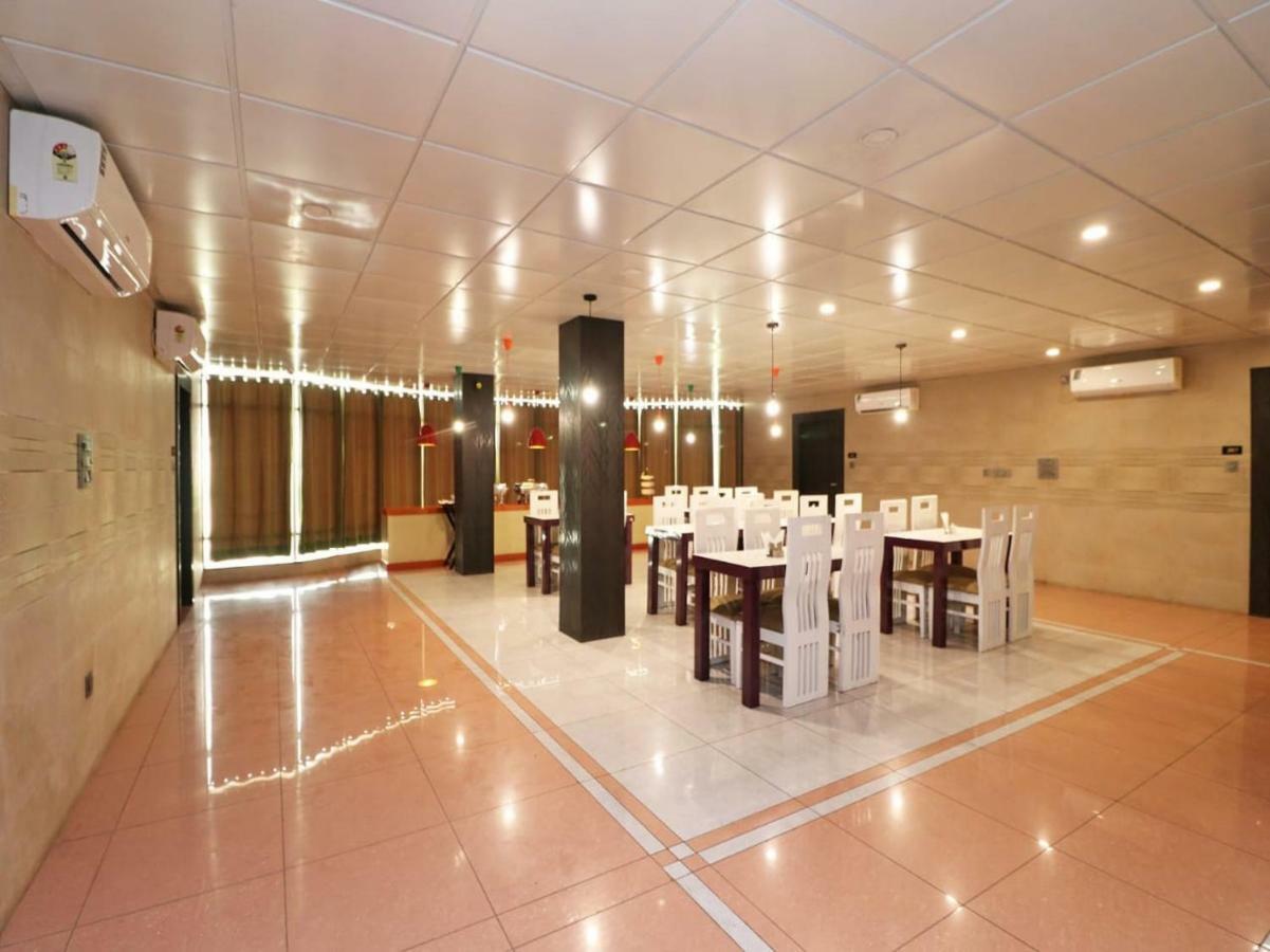 Ace Prime Hotel Greater Noida Esterno foto